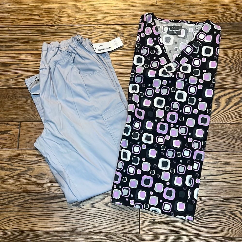 Butter Soft Scrubs Set size Large C20‎